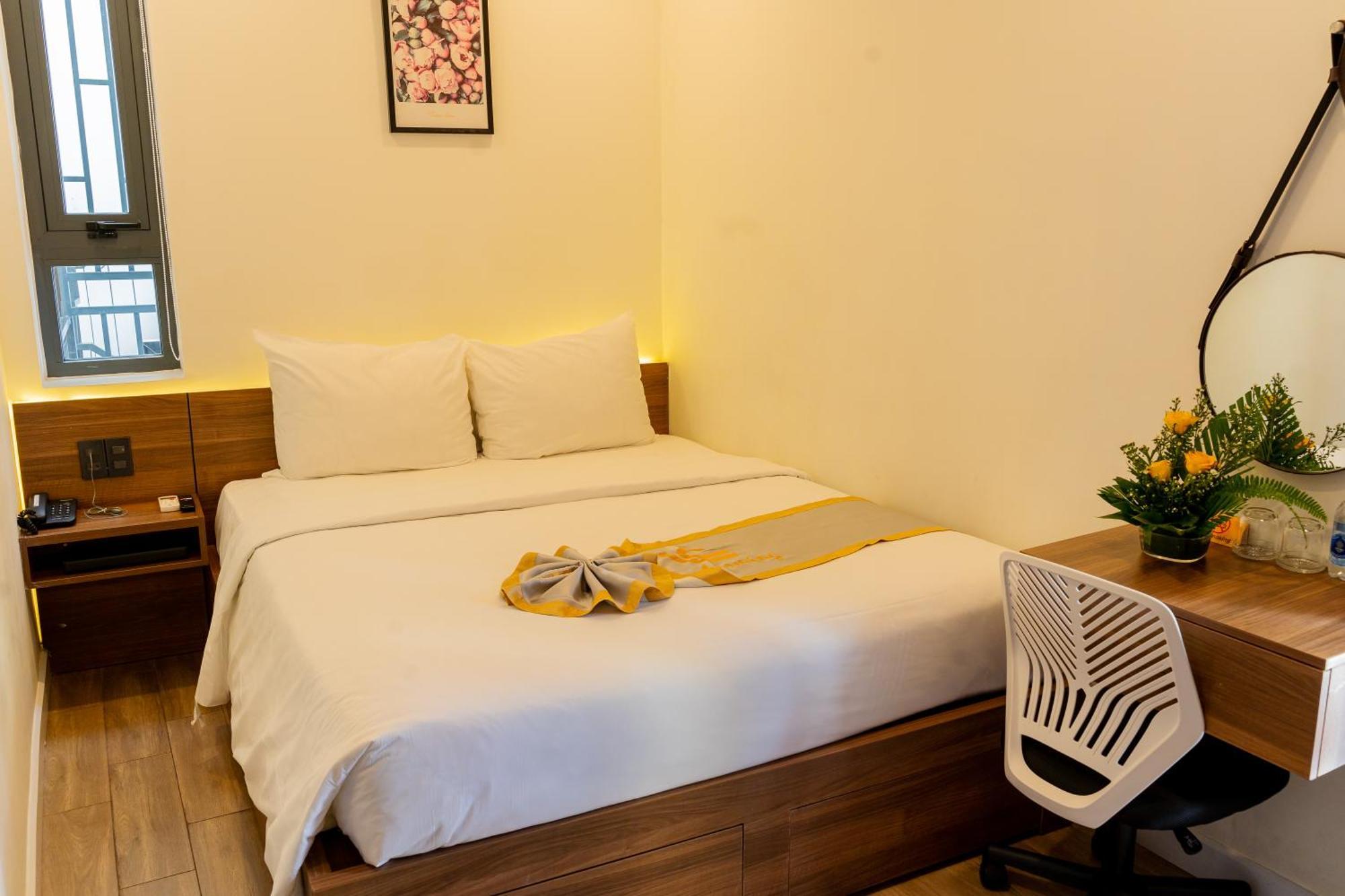 Lee Charming Hotel Nha Trang Exterior foto